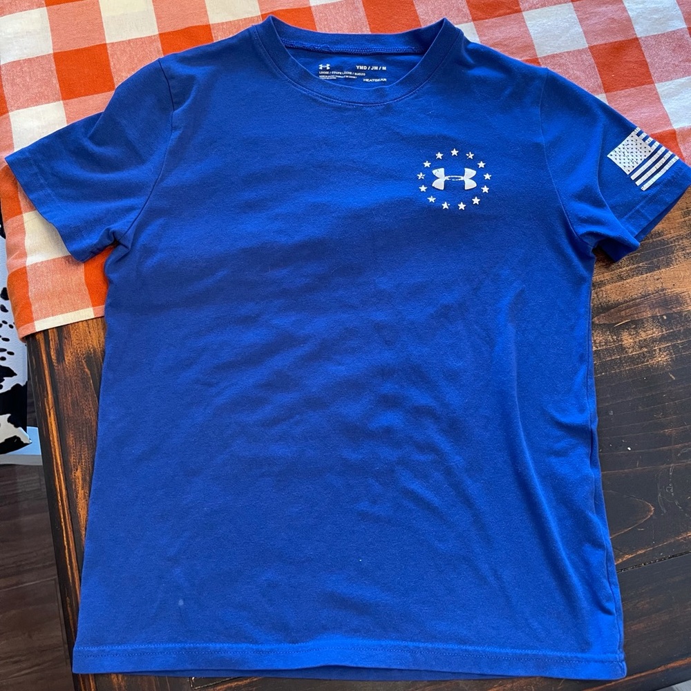 Under Armour Youth Medium